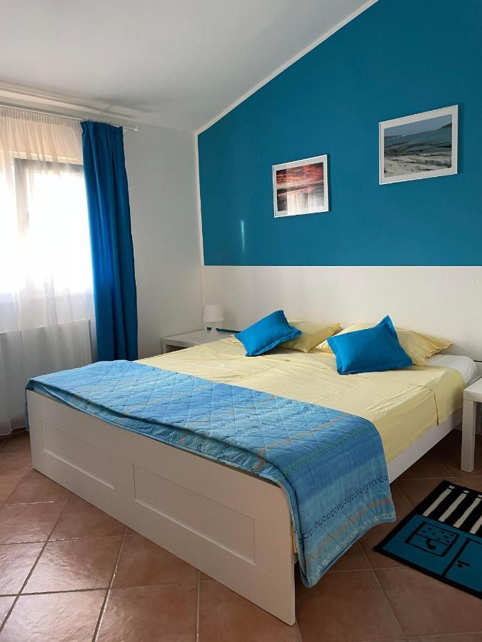 Villa Vinki Vinkuran Exteriör bild